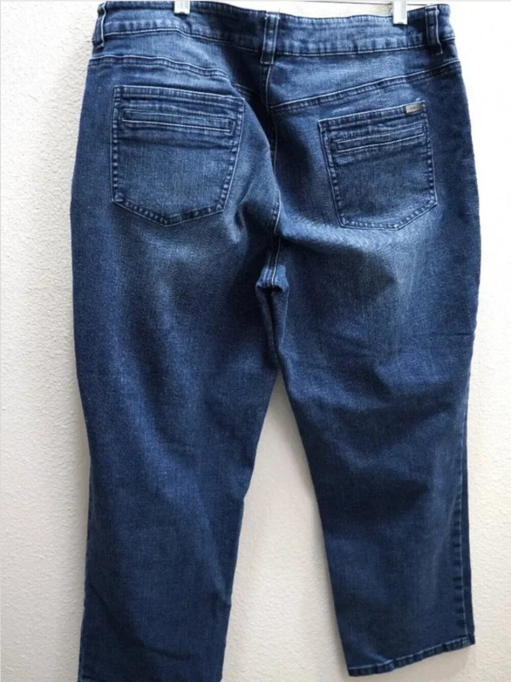 Chico's So Slimming Collection Crop Jeans Women's size 2.5